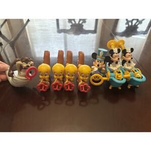 Vintage Tootsie Bubble Blower Set Disney Mickey,‎ Tweety Bird, Looney Tunes Taz